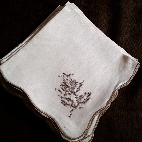 Dining Vintage Linen Tablecloth And Matching Napkins Poshmark